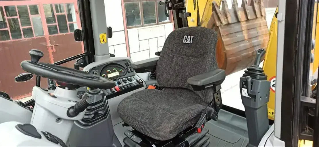 Caterpillar Cat 444 F2 - Image 11